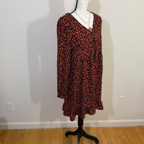 Nobody’s Child women’s dress size US 6 an umpire waistline - Picture 3 of 14